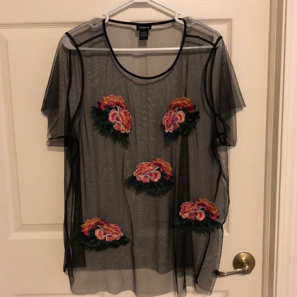 torrid Tops - Torrid Mesh Tee With Embroidered Flowers